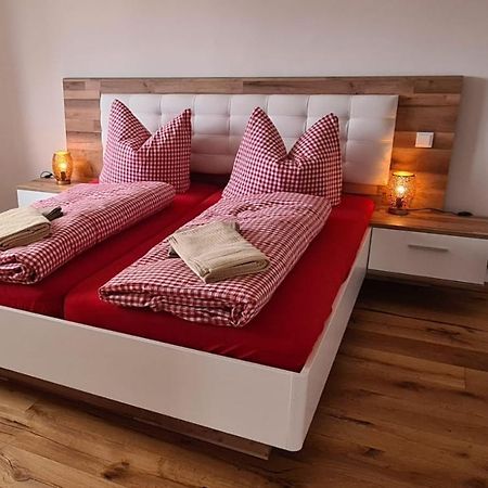 Ferienwohnung Mit Sauna Am Alpsee ビュール・アム・アルプゼー エクステリア 写真